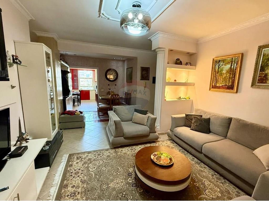 Apartament 2+1 per qira Rr. Irfan Tomini