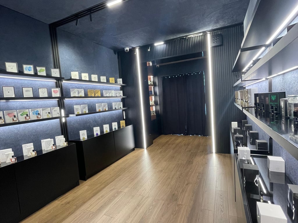 JEPET ME QERA DYQAN 75M2 BUZE RRUGE 1500 EURO STADIUMI DINAMO