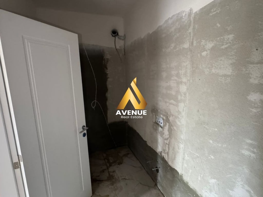 2+1+2 APARTMENT FOR SALE ON BULEVARD I RI, TRAIN STATION, TIRANA