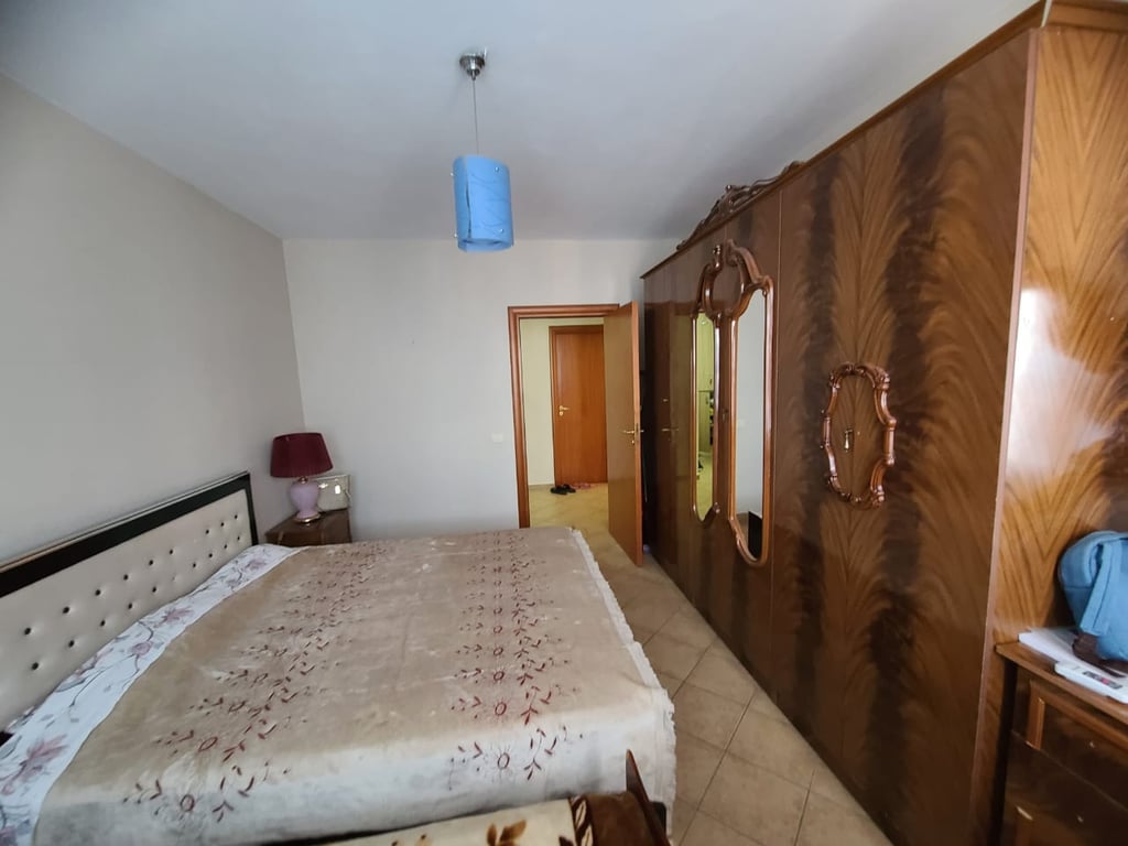 Apartament 1+1 me qira ne Kinostudio!