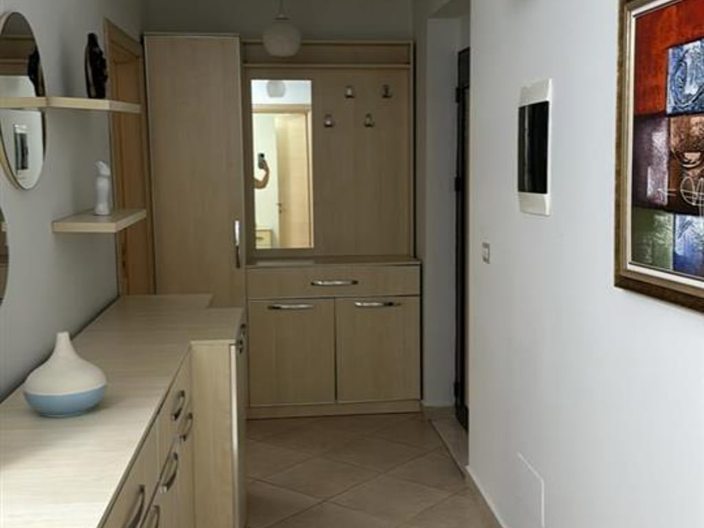 Jepet me qera apartament 2+1 ne Don Bosko