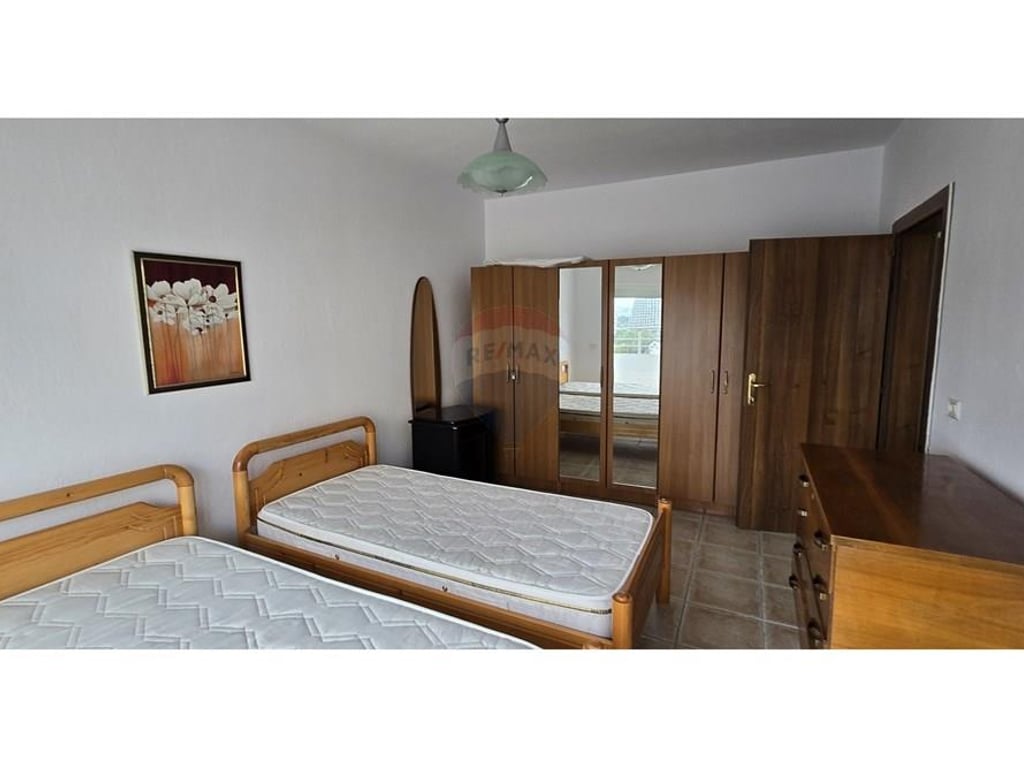 Apartment for sale (1+1) Commune of Paris.