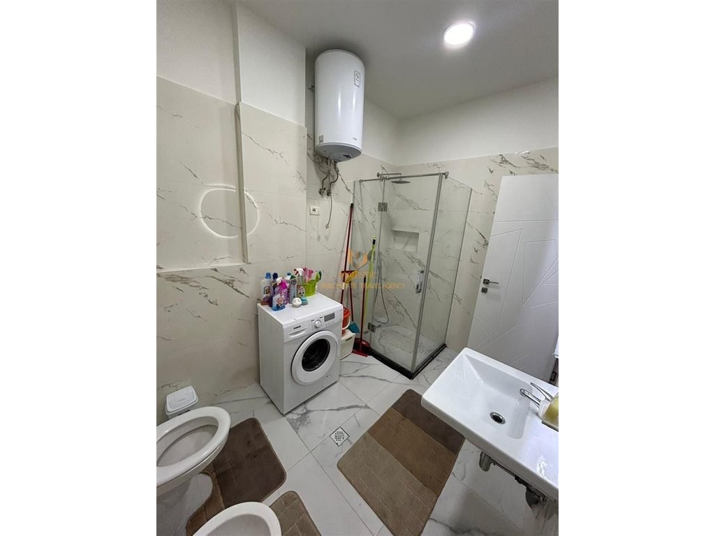 A 1+1 apartment is available for rent on Peti Liqeni Thate street.