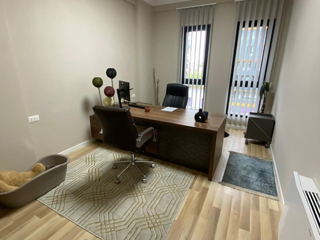 🗽 UFFICIO IN VENDITA – SQUARE 21.