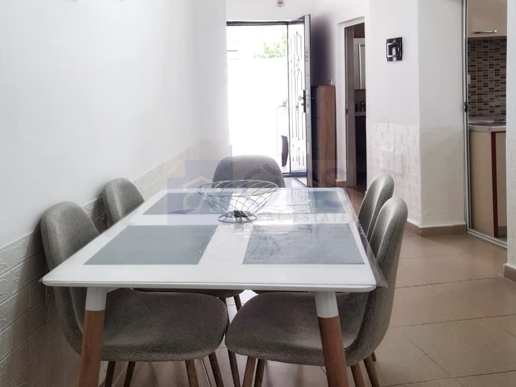 A private one-story house is for rent at Pazari i Ri.