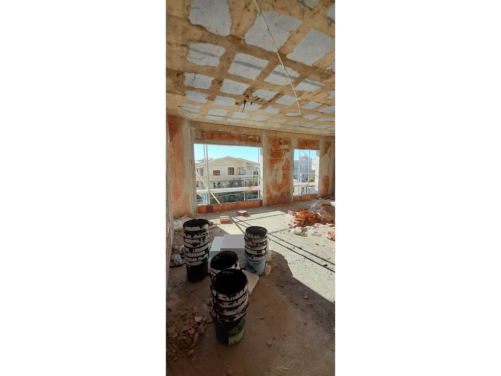 Vendesi appartamento 2+1+2 in via Jordan Misja.