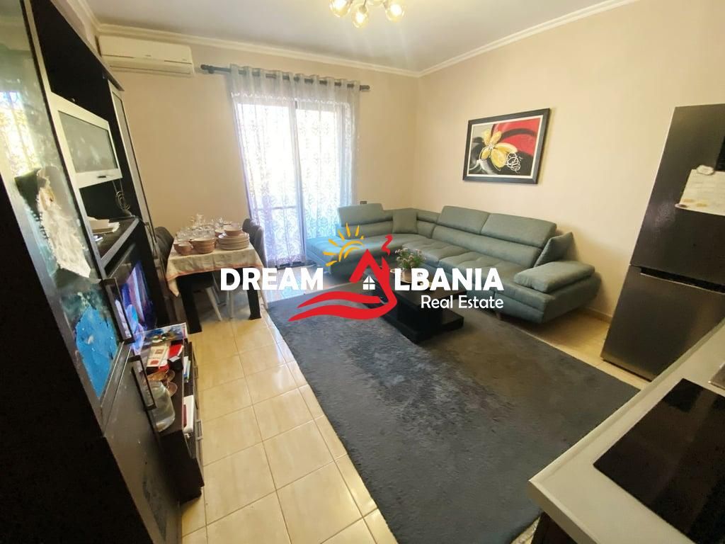 Apartament 1+1 me Qera ne Rrugen e Dibres, prane Vila Gold ne Tirane (ID 42111359)