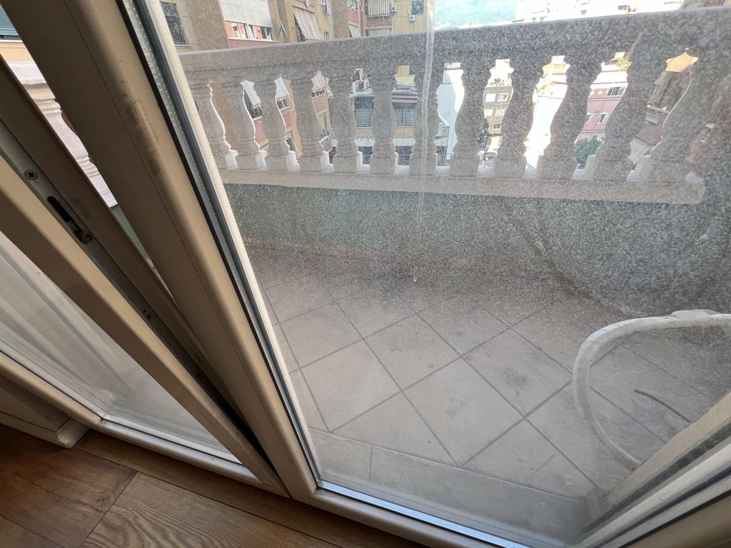 RENTAL SPACE/APARTMENT 1+1 WITH BALCONY - CENTER, TIRANA