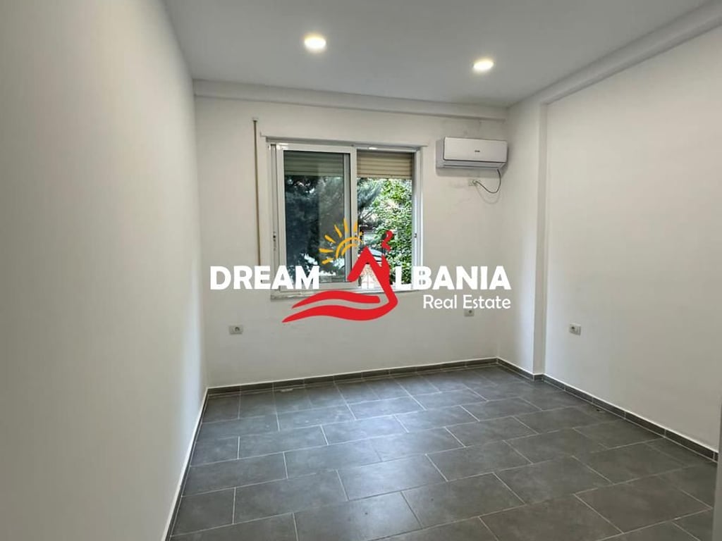 Appartamento 2+1+ Negozio a Fresk, vicino a Spar 2 a Tirana (ID 41211526)