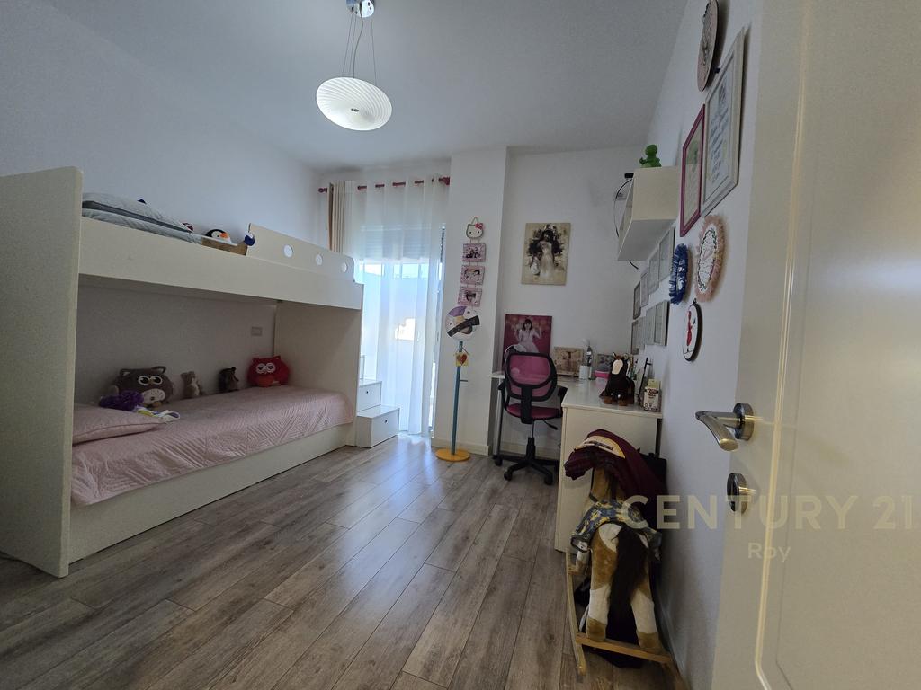 OFROJME APARTAMENT 2+1 PER SHITJE PRANE QENDRES,DURRES 145,000 €
