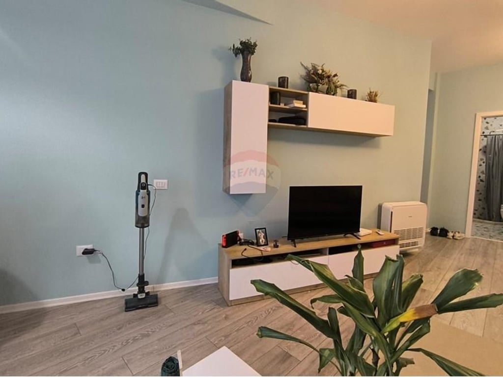 APARTAMENT 2+1 NE SHITJE TE ALI DEMI!