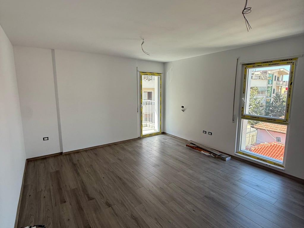 🏡 Apartment 1+1 for sale in Xhamllik, Bardhyl Street