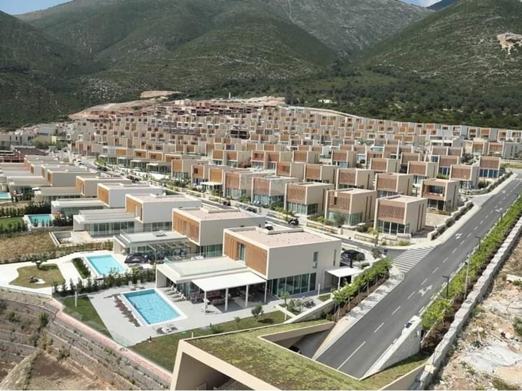 Vendesi appartamento 2+1 a Green Coast 1.