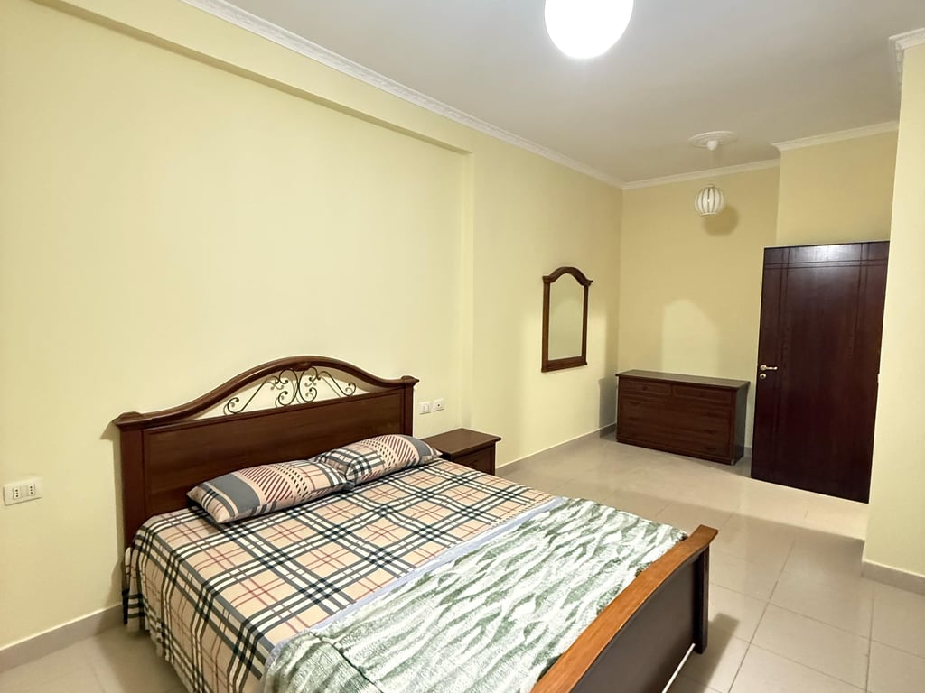 Affittasi appartamento 2+1, Don Bosko vicino alla scuola Qazim Turdiu 600 euro.