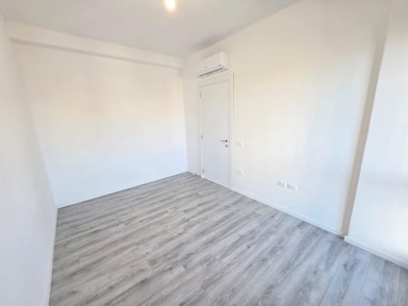 🏢 AMBIENT 58m2 ME QIRA – MYSLYM SHYRI 🏢