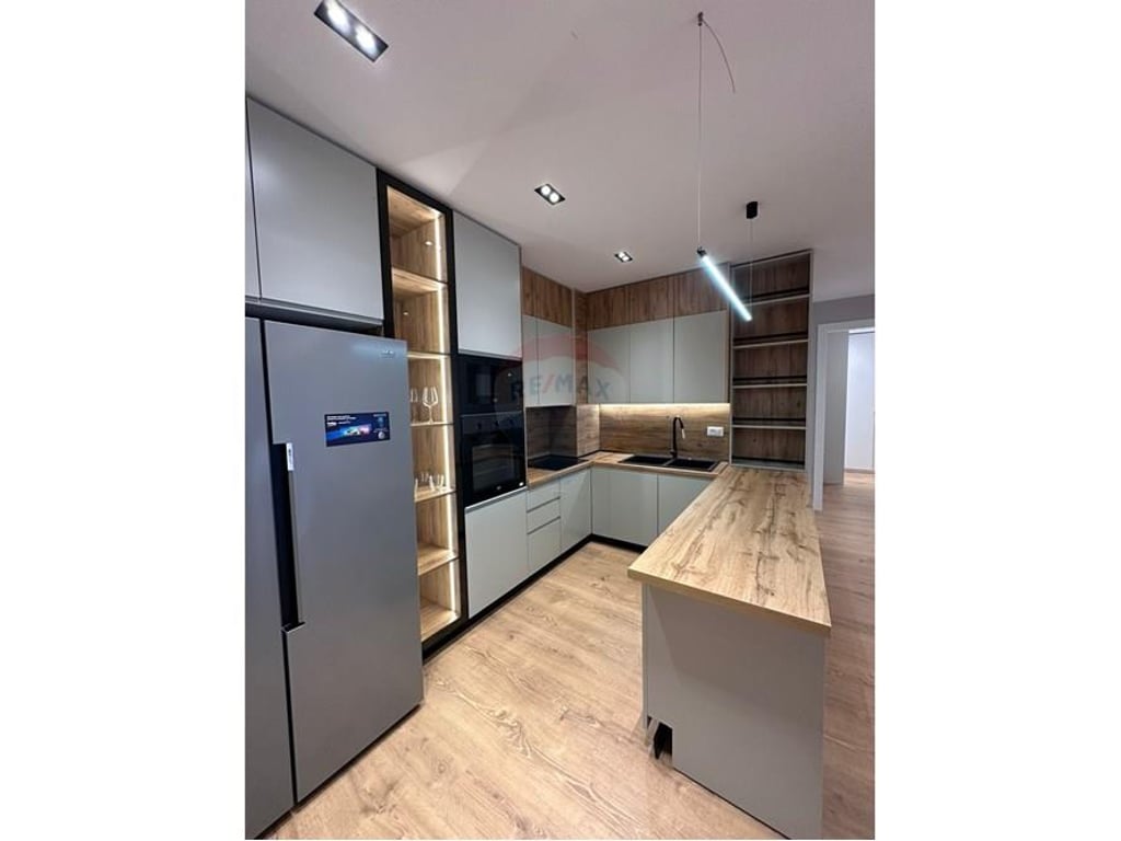 Apartament - Për Qira - Kompleksi Delijorgji, Tiranë