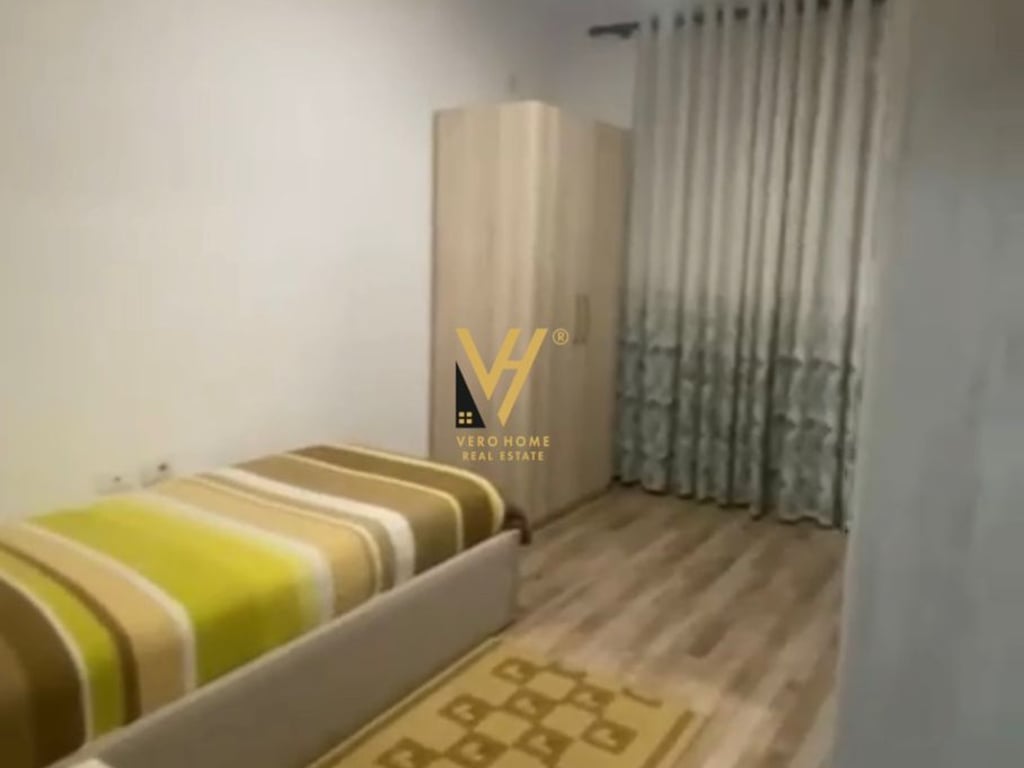 JEPET APARTAMENT 2+1+BLK ME QERA TEK ASTIRI 550 EURO