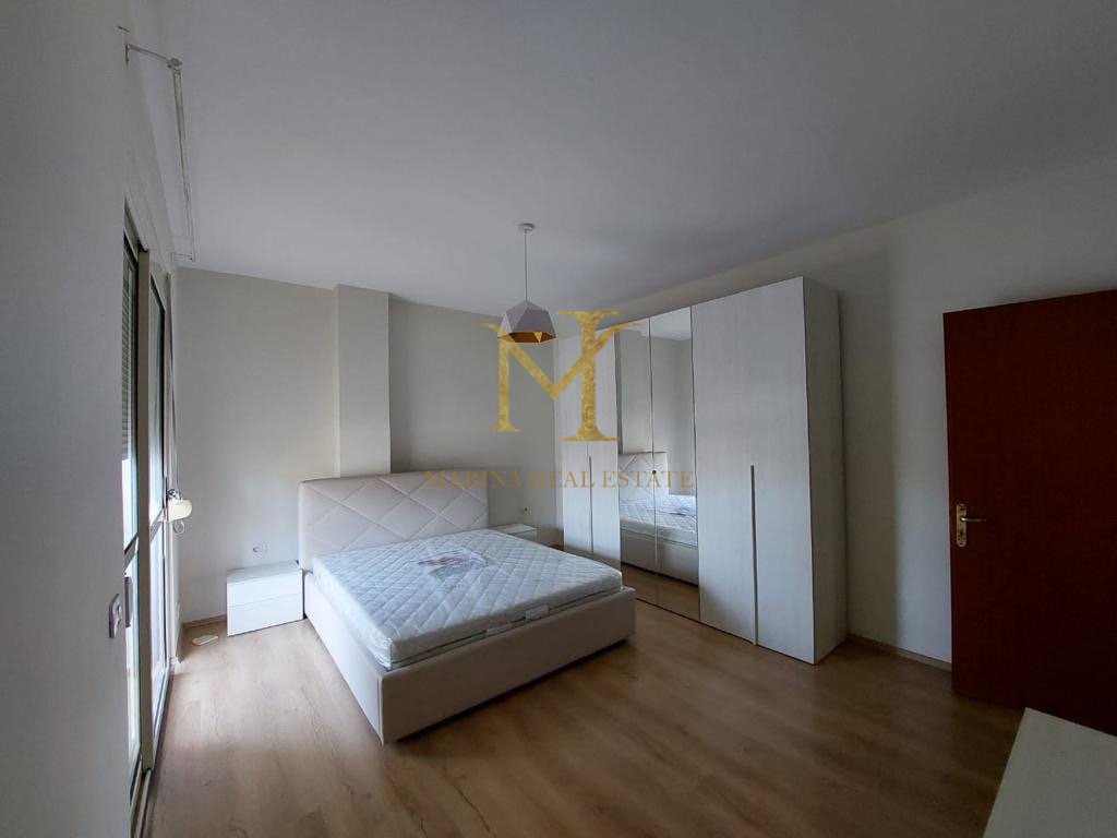 APARTAMENT 2+1 MUZEUMI DURRES!!