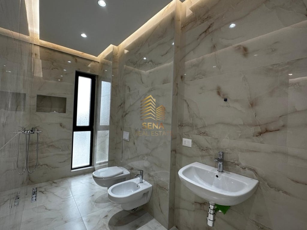 Rent, Apartment 2+1+2wc+storage+Parking Space included, Arlis Complex, 750 Euro