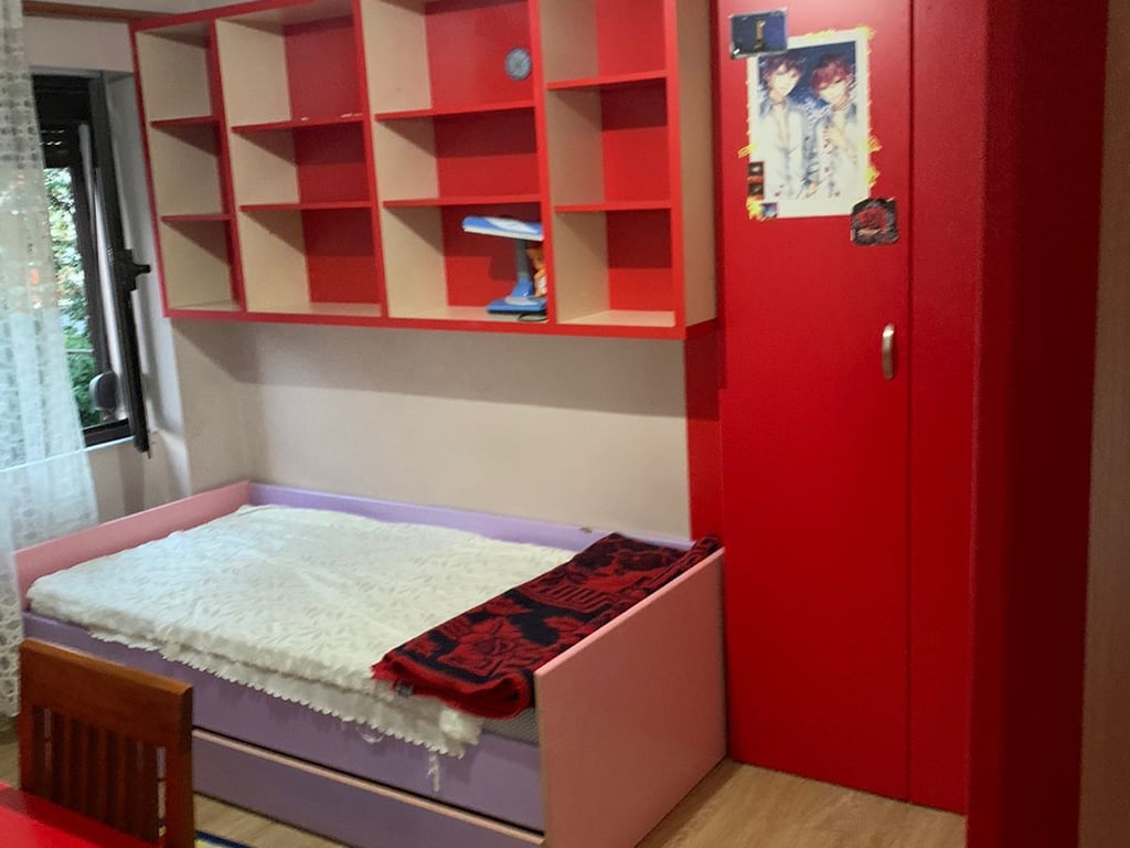 Affittasi appartamento 3+1, Xhamllik presso Piazza Shtraus 500 euro