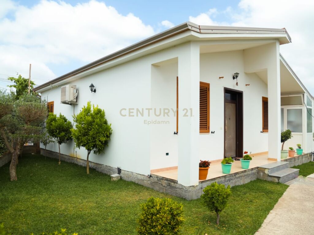 SHTEPI PRIVATE PER SHITJE NE SUKTH, DURRES - 120000€ | 187M²