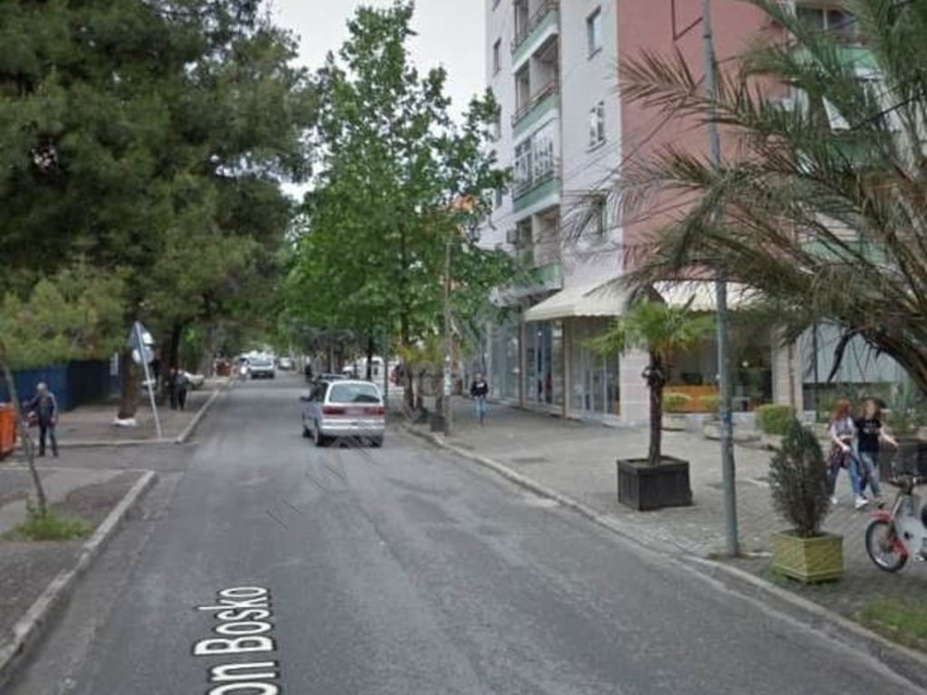 Affittasi Locale Commerciale Don Bosko