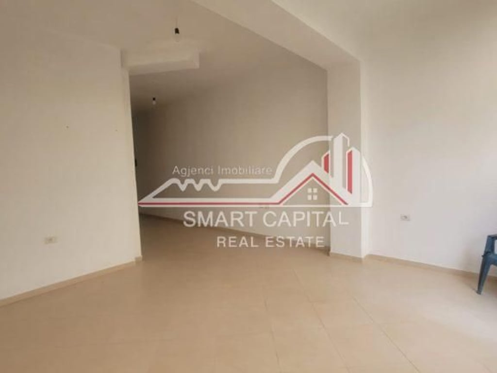 BUSINESS SPACE FOR RENT IN TRASBALLKANIK - VLORA