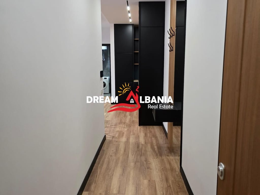 Affittasi Appartamento 1+1 Lussuoso con Posto Auto presso il Complesso Delijorgji (ID 42111356)
