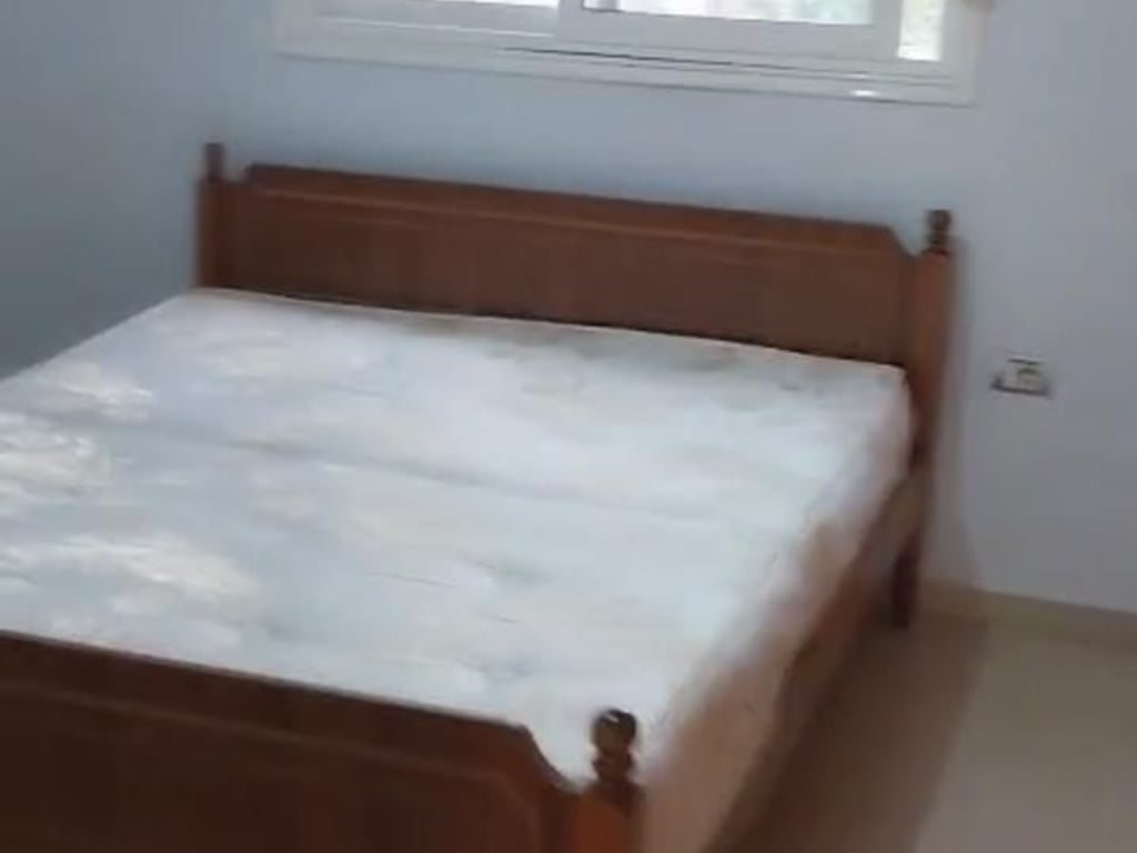 A 1+1 apartment is for rent in Yzberisht.