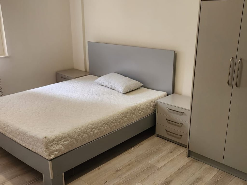 Affittasi appartamento 2+1+2, Giardino Zoologico via Kroit 700 euro