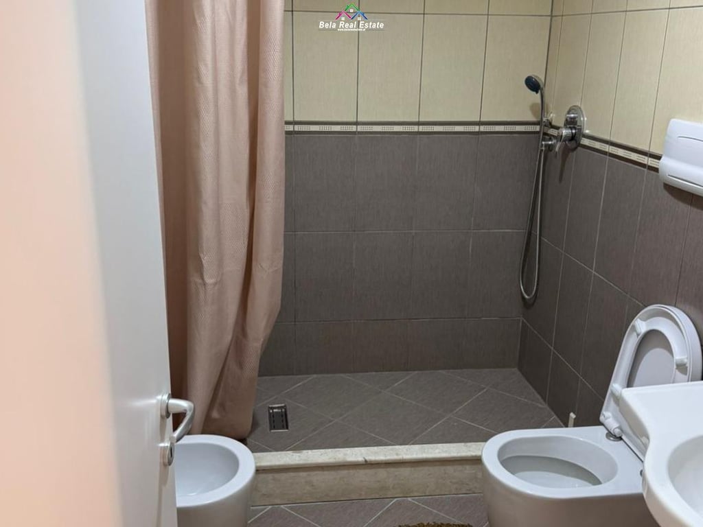 Vile me qera Qera 2+1 ne Sauk (ID BV22406) Tirane.