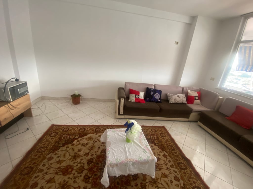 2+1, partially furnished in Laprake, 350 euros.