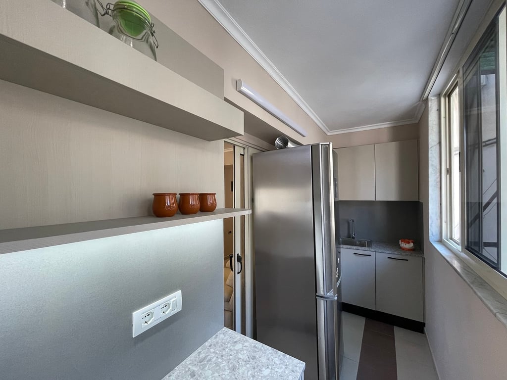 Appartamento 2+1 presso l'Ambasciata Cinese, Via di Durazzo