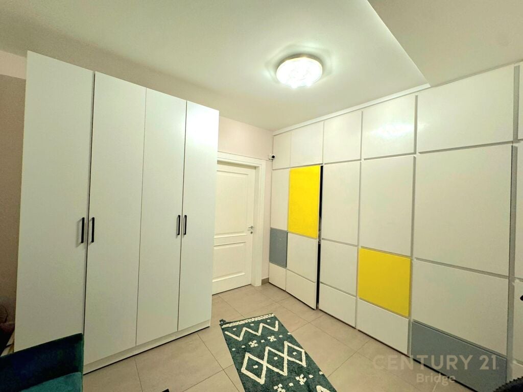 KOMPLEKSI NOBIS, APARTAMENT 3+1 PER SHITJE