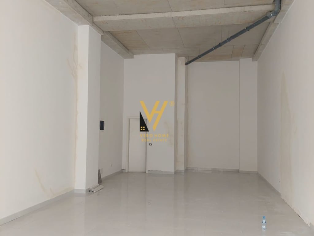 STORE FOR SALE 84 M2 ON JORDAN MISJA STREET 207,700 EURO