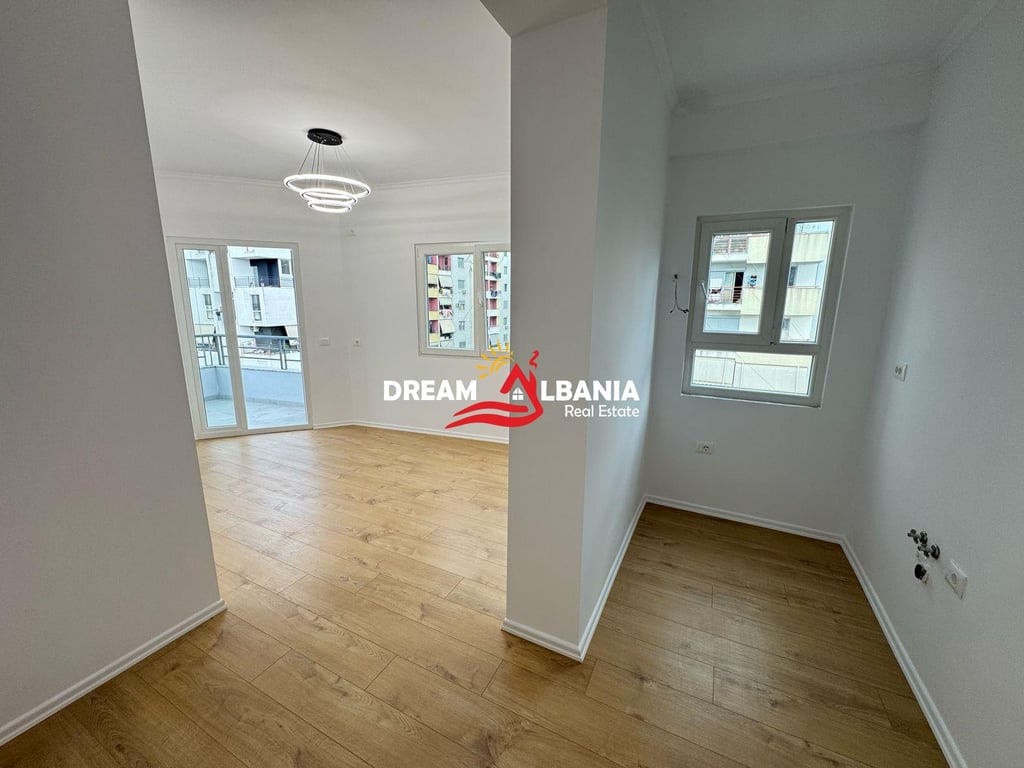 1+1 apartment for sale in Astir near "Fish Time" in Tirana (ID 41111060)