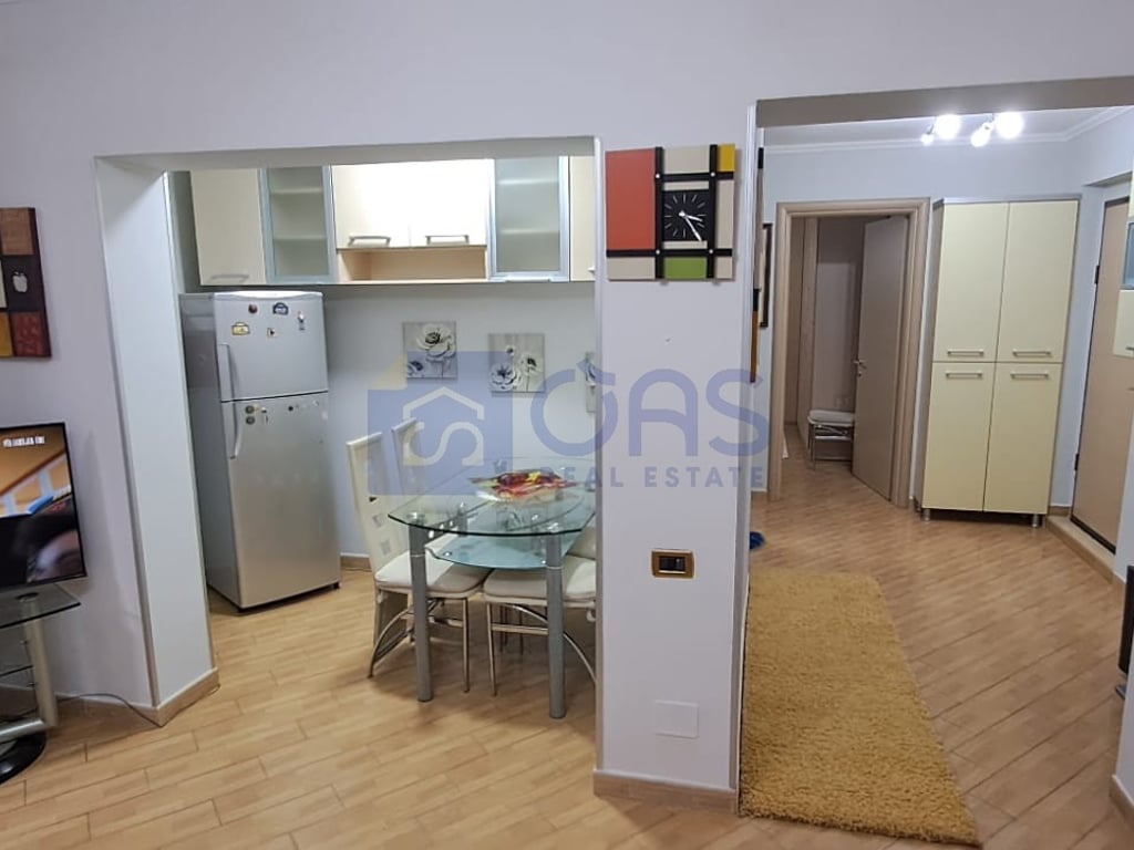 Apartment 1+1 for rent in the center.