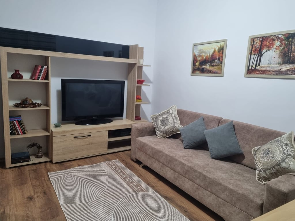 Apartament me qira 2+1 prane 21 Dhjetorit