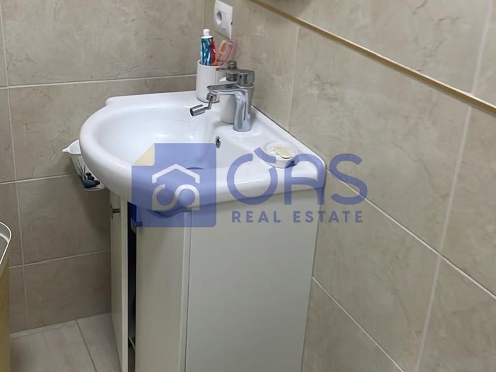 Apartment 1+1 for rent in Brryl.