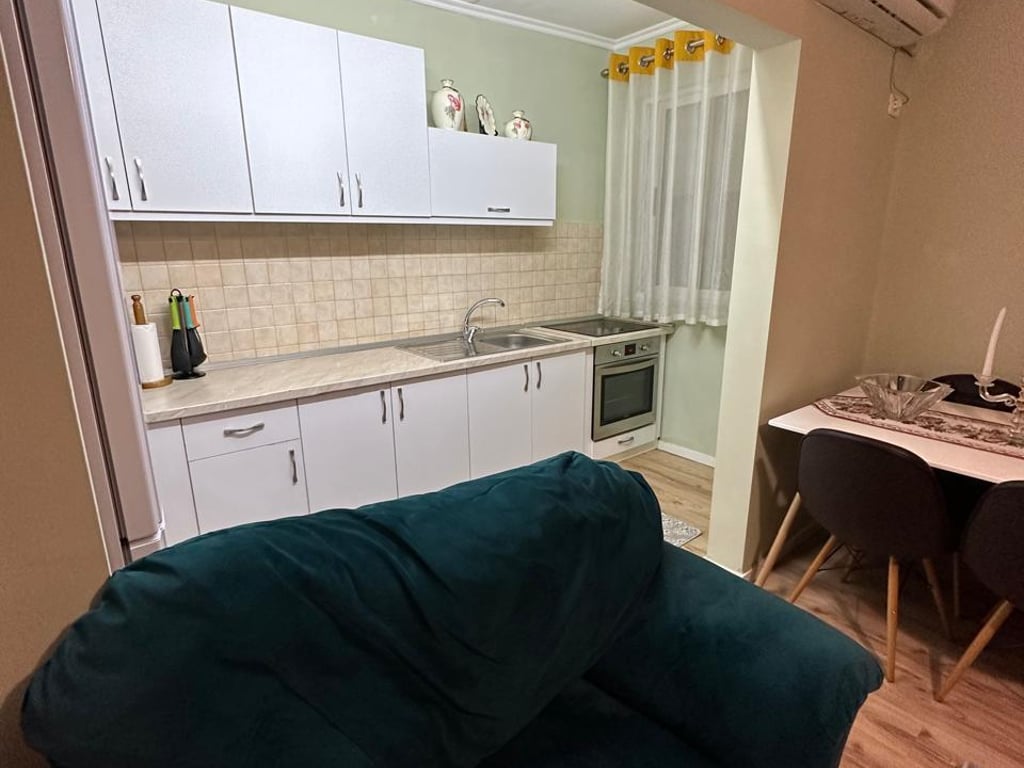 🏡 Apartment for Sale 1+1 – Former Park, Tirana