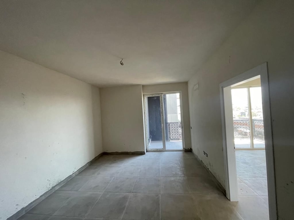 Apartament per shitje, 1+1 i konvertuar ne 2+1 ne Paskuqan!