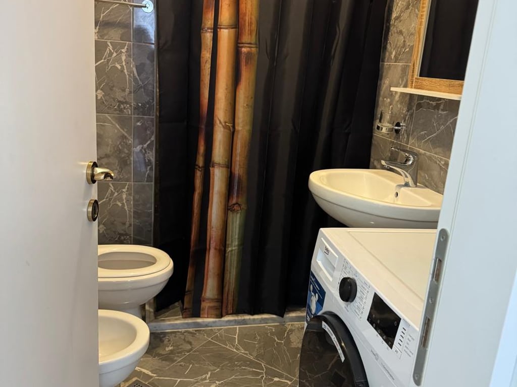APARTMENT FOR RENT ON NDRE MJEDA STREET, STAR COMPLEX.