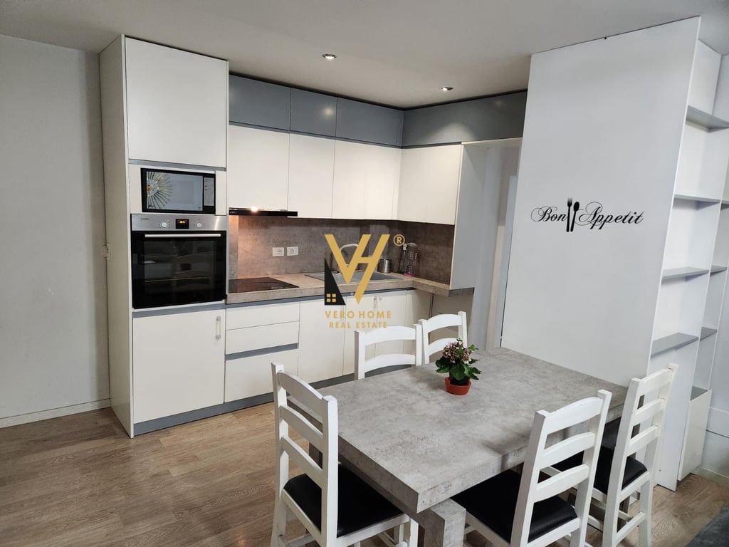 AFFITTASI APPARTAMENTO 2+1+BLK A KODRA E DIELLIT 550 EURO
