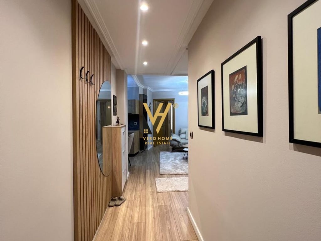 SHITET APARTAMENT 2+1+2 TE MYSLYM SHYRI 235.000 EURO