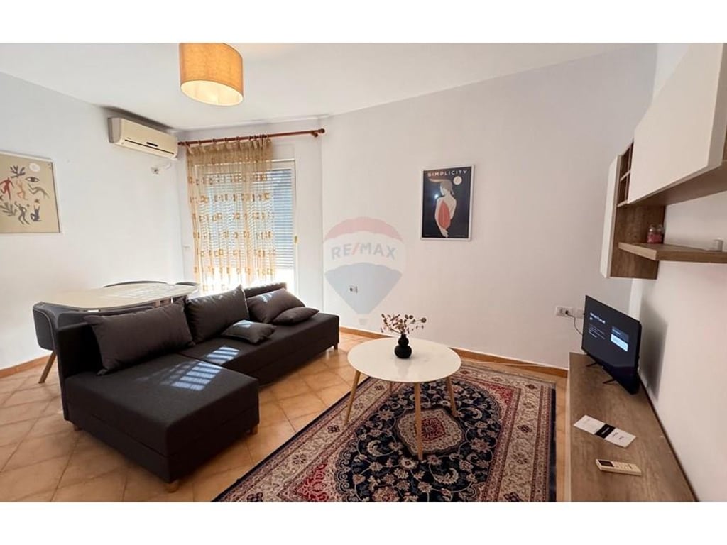 Apartament 1+1 per qira prane Air Albania Stadium!  600€