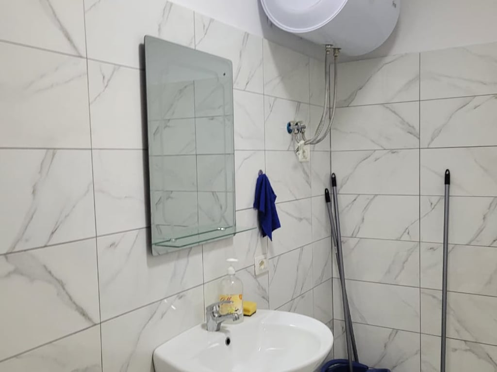 Jepet me qera ambient biznesi te Rr. E Elbasanit