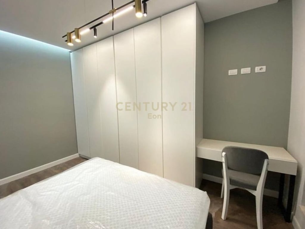 💫Apartament 1+1 me Post Parkimi për Shitje te Casa Italia, Tiranë! 🏢
