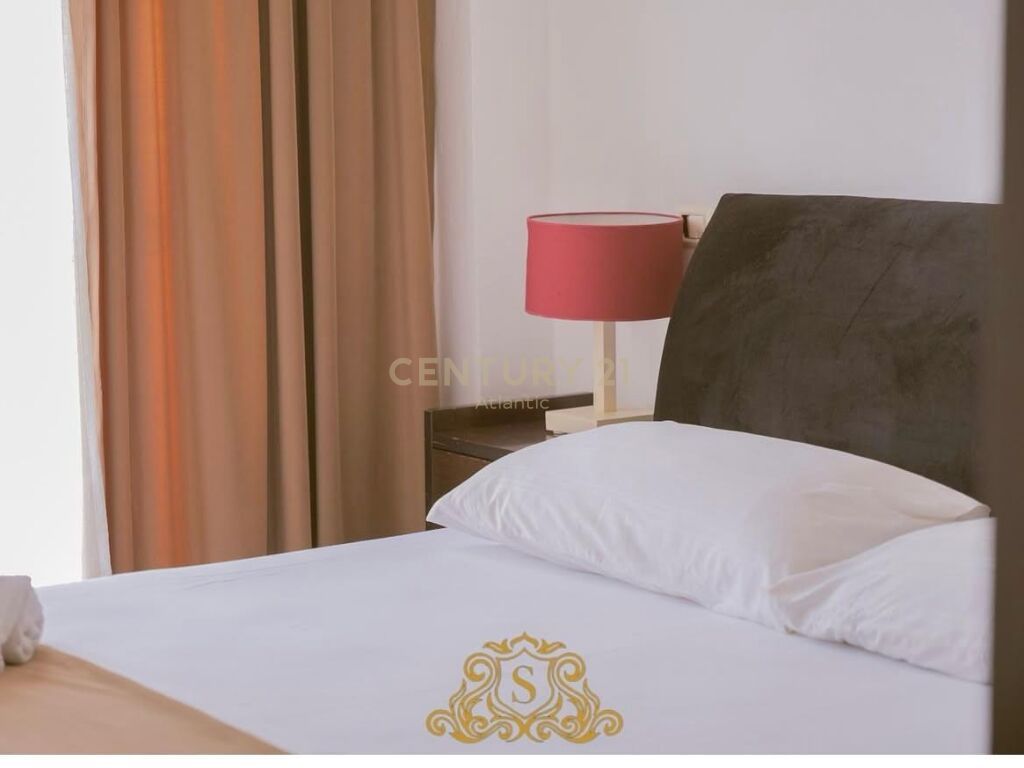 HOTEL PER QERA - SHKEMBI KAVAJES! 🏨🌊