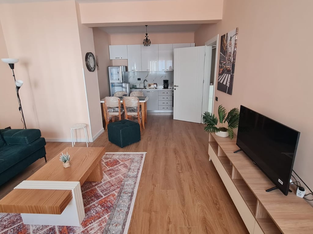 2+1 Apartment for Rent near Zogu i Parë Boulevard