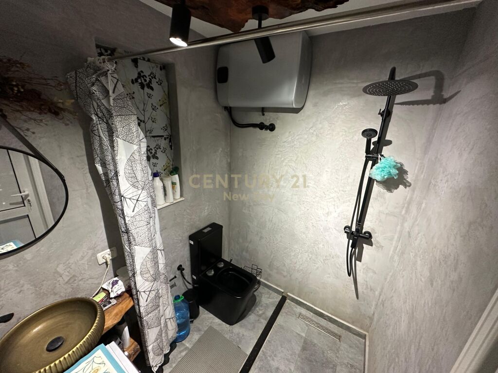Shitet Studio 1+1 tek Mali i Robit, Durrës - 56000€